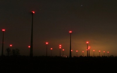 wind_farm_at_night_by_ppsoulreaver-d3c9tjv.jpg